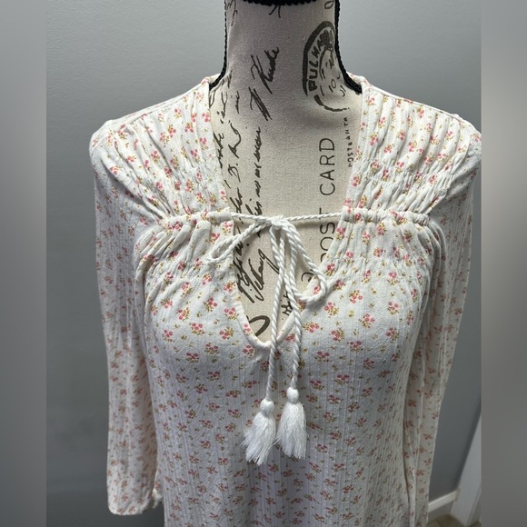 🌸 Lucky Brand Floral Long Sleeve Top - 🌸 - Picture 4 of 10